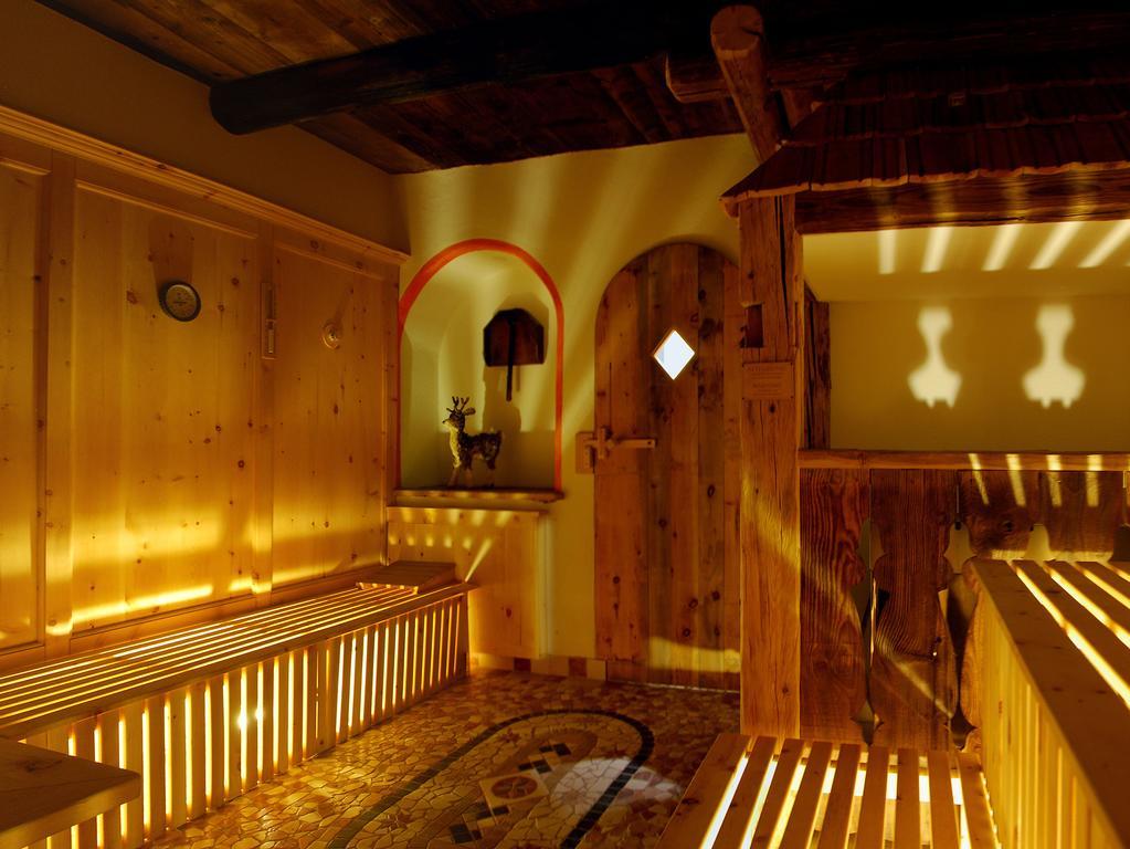 Hotel Cirelle Suite & Spa Canazei Extérieur photo