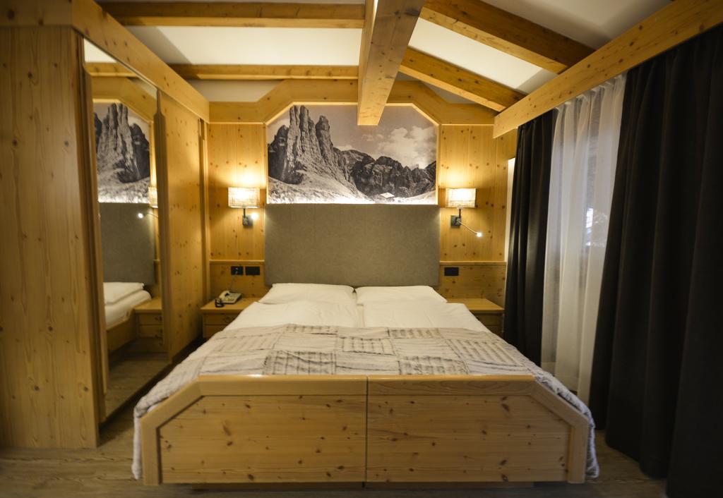 Hotel Cirelle Suite & Spa Canazei Extérieur photo