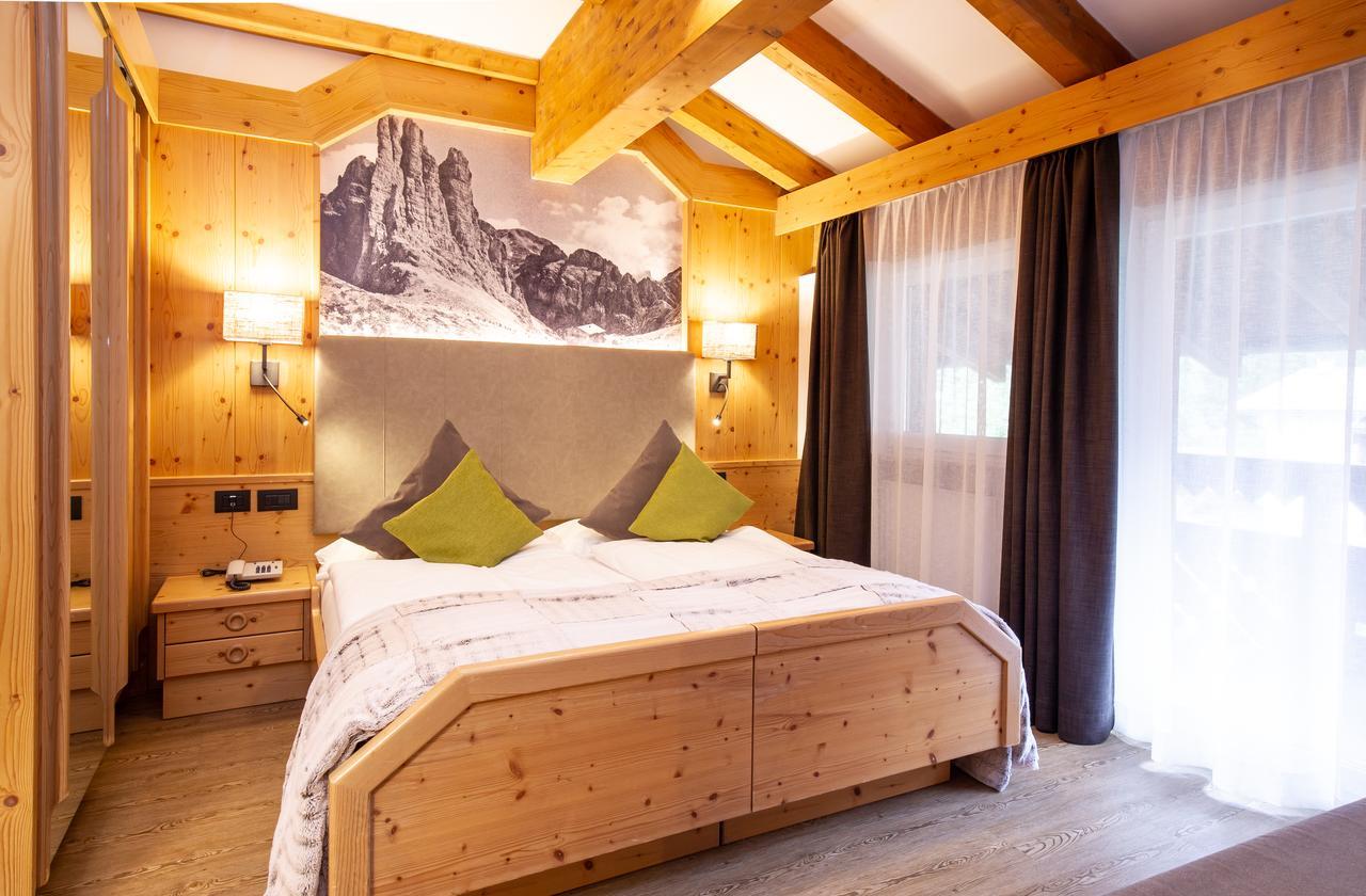 Hotel Cirelle Suite & Spa Canazei Extérieur photo
