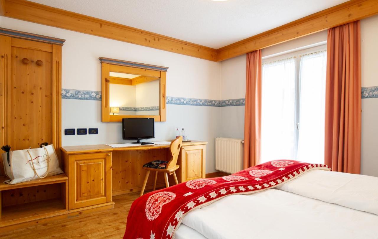 Hotel Cirelle Suite & Spa Canazei Extérieur photo