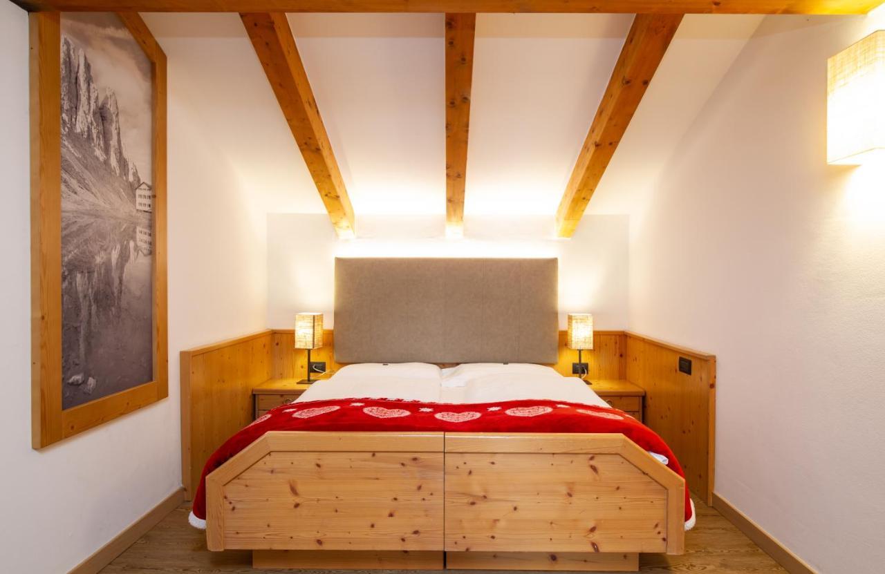 Hotel Cirelle Suite & Spa Canazei Extérieur photo